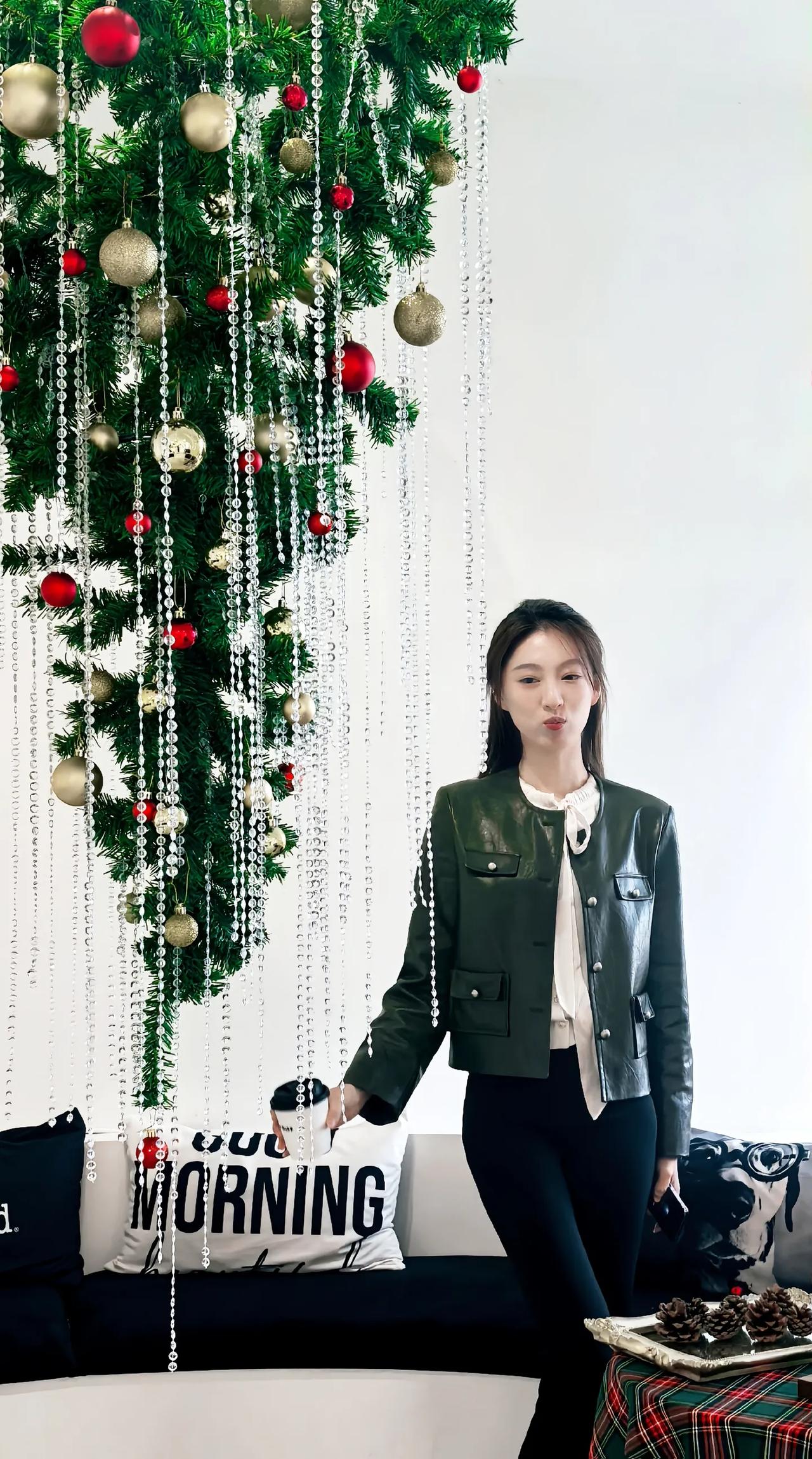 晨曦初露，静候佳音。