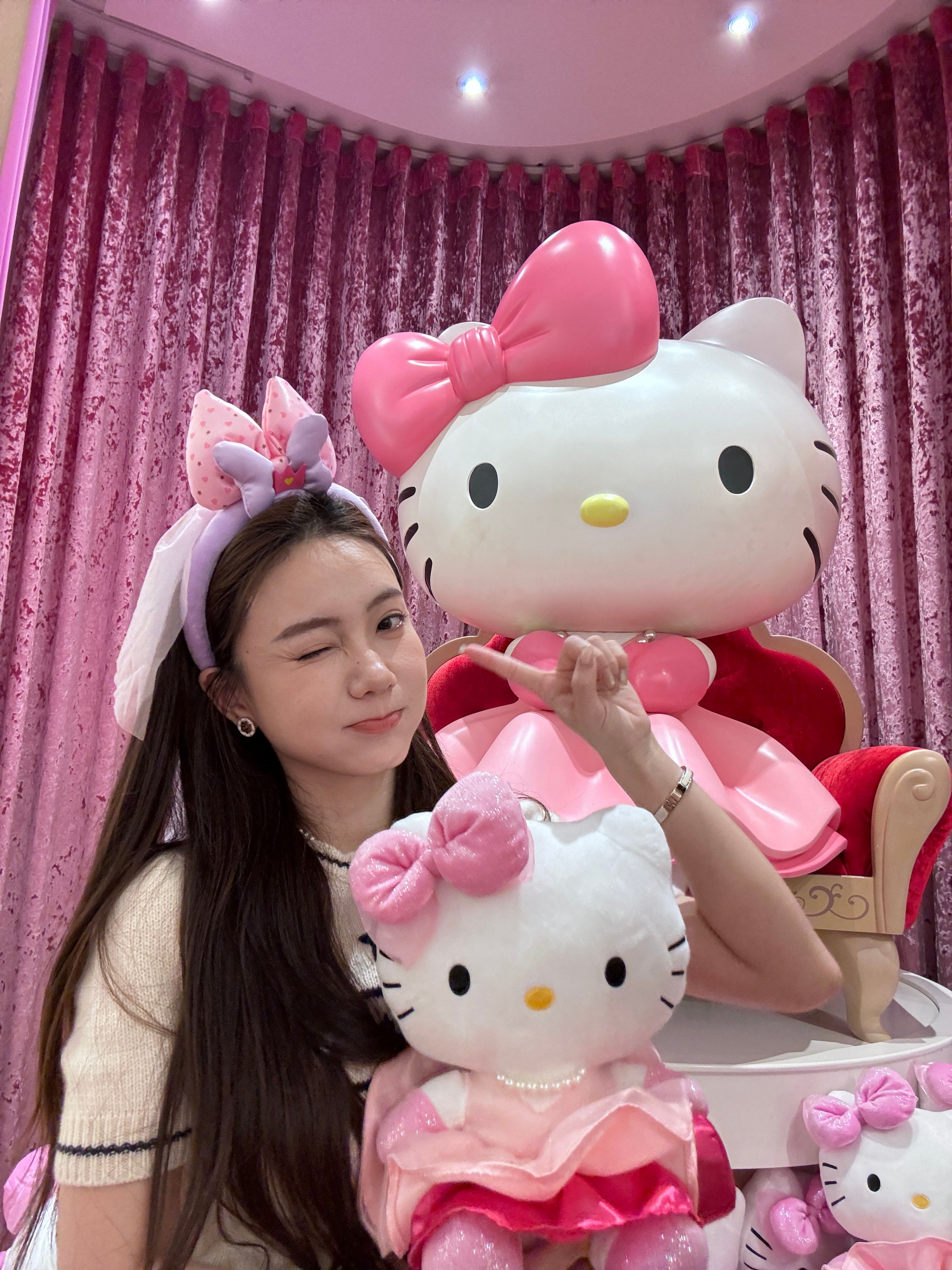 去环球粉小猫本猫了🐰🎀！新加坡的环球影城据说是最小的「环球」真的对不想暴走的