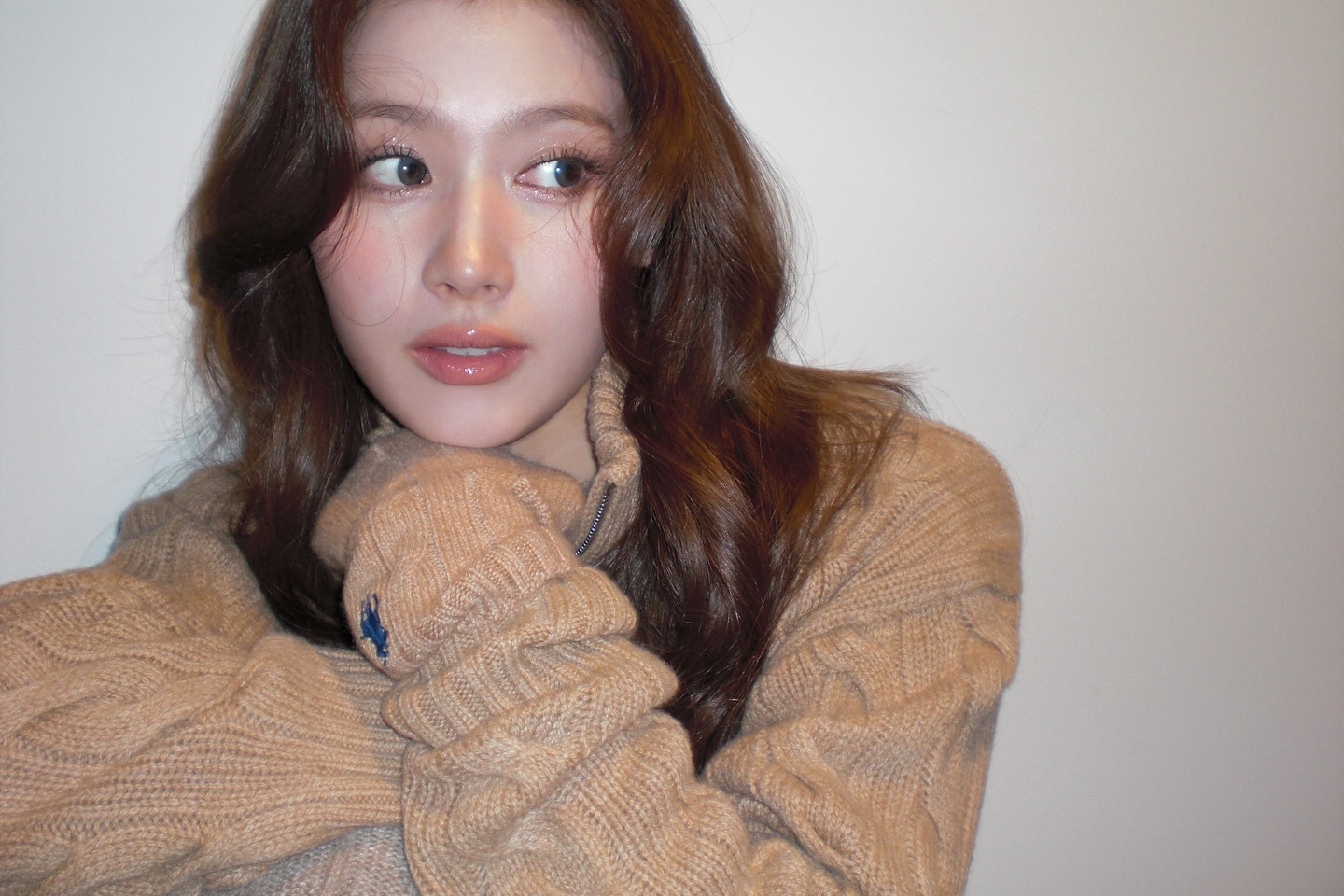 Sana x Polo Ralph Lauren一组温暖冬日的美照🤎 