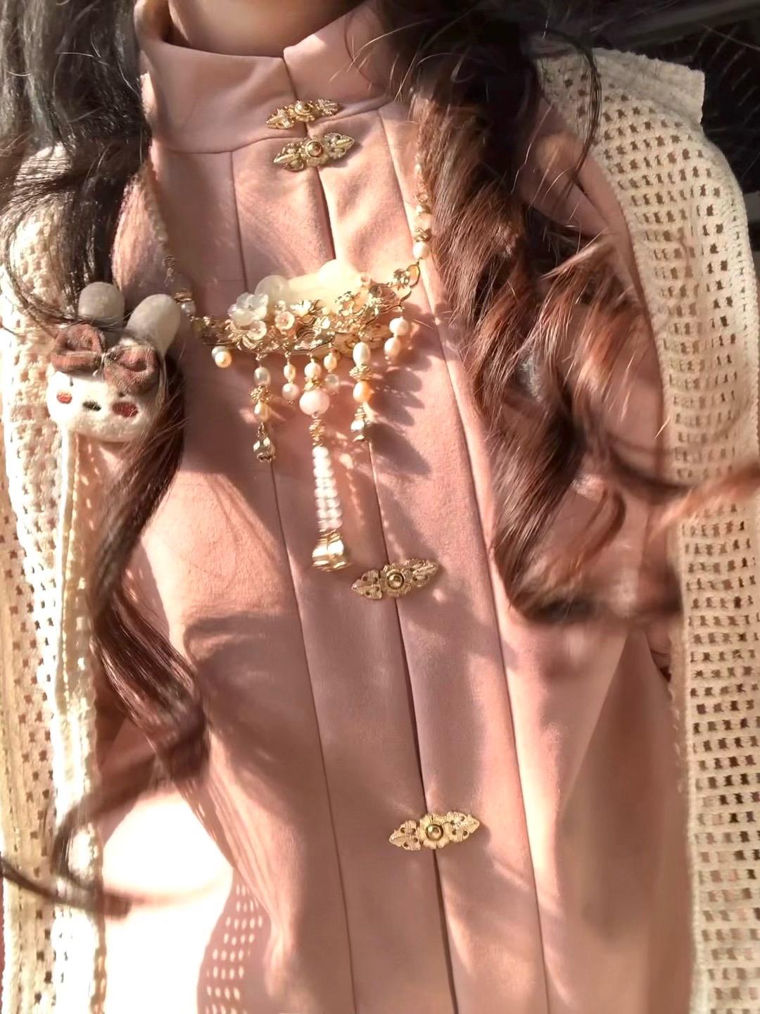 今天是水蜜桃味的兔子