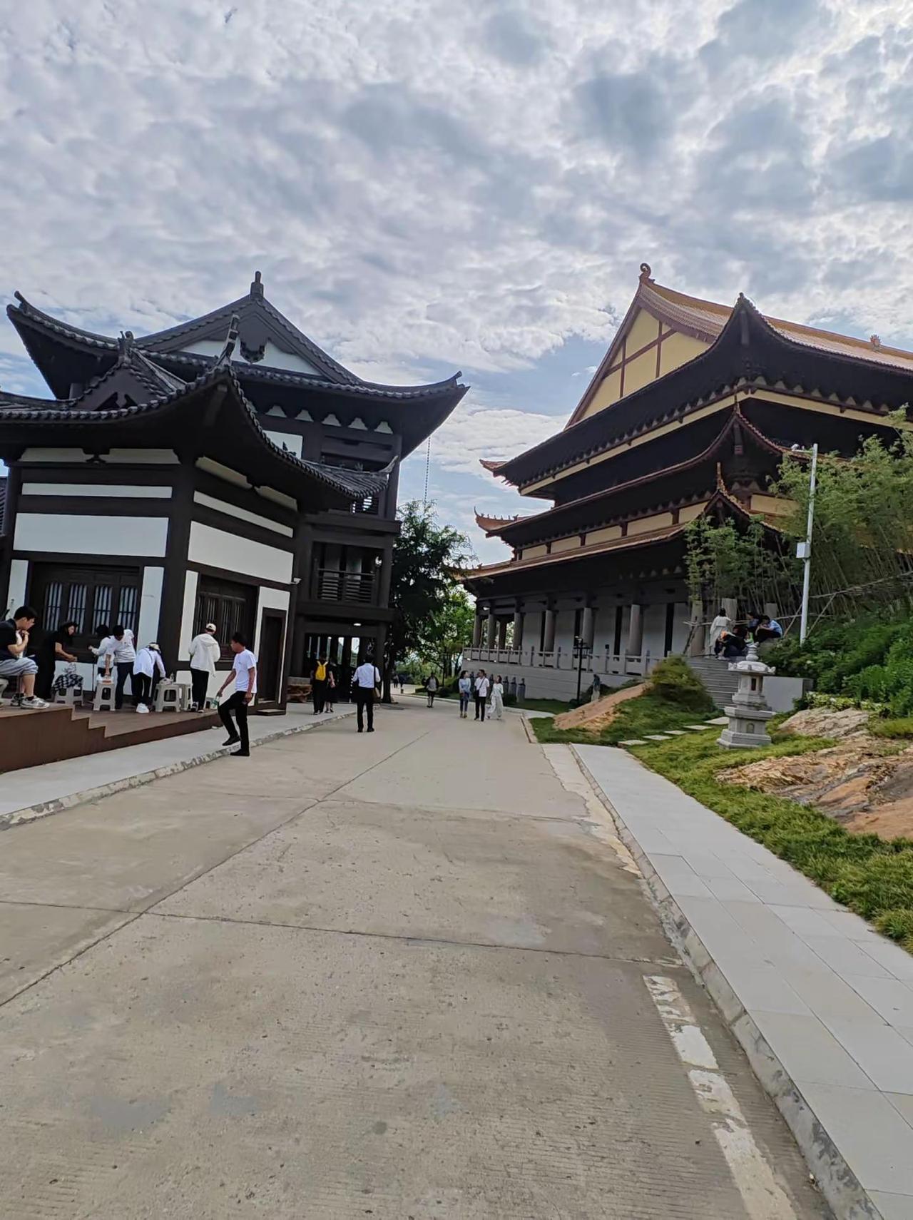 5月1号下班直奔八分山！人山人海