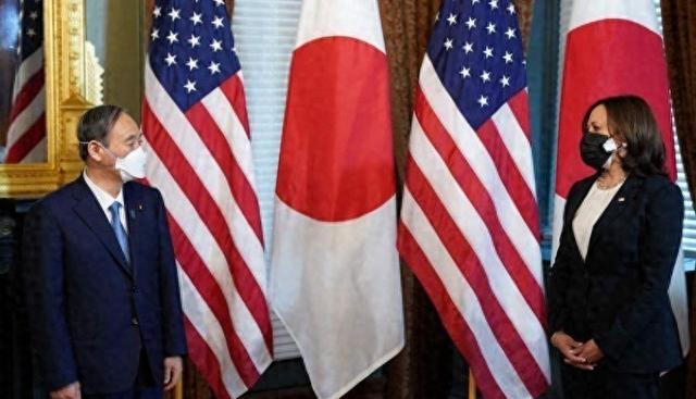 世界上最不能接受中囯崛起的国家，不是美国，是日本！对于中国的不断崛起比美国还急，