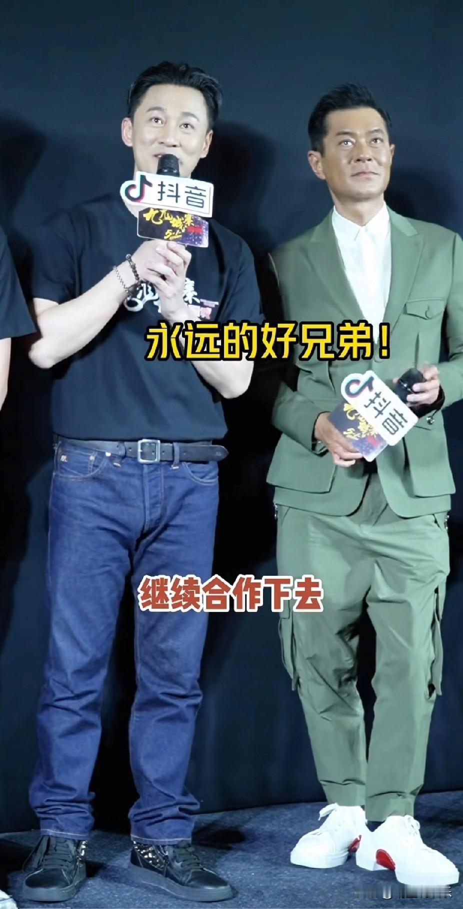 什么情况？
曾经的“小黑胖子”林峯变白嫩男神了？
他不也是小麦色港星的代表人物吗