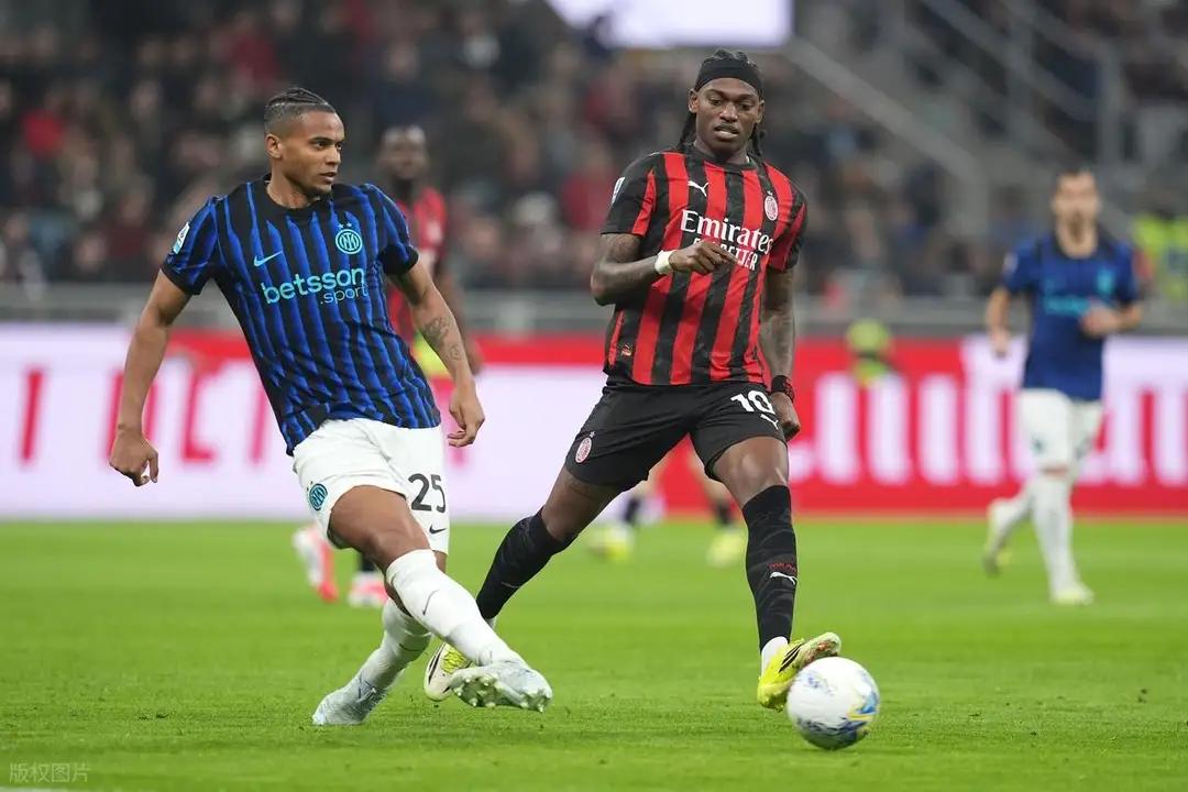 【赛季双杀，菜鸟教练齐沃被羞辱】没有欧战，AC米兰搞心态的本事还是有的，他们就是