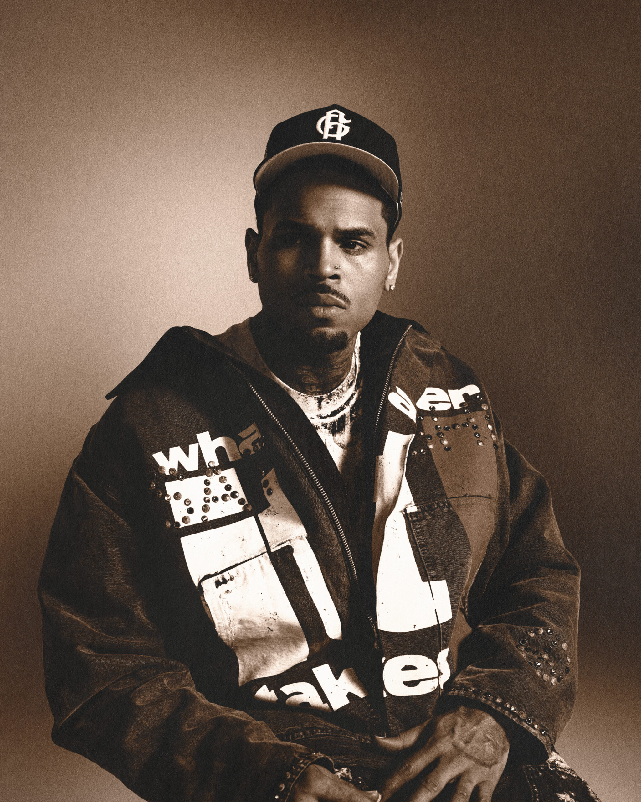 【首周快报】Chris Brown 第12张录音室专辑『BROWN』首周以5千实