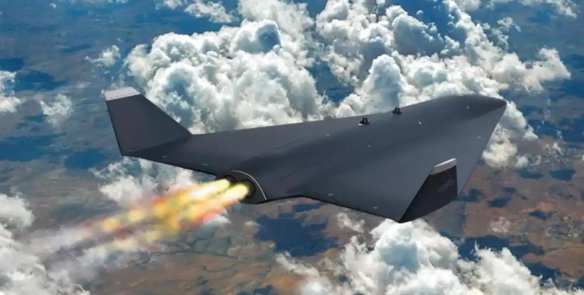 无侦 - 8作战能力相当厉害。它首次真机亮相是在2021年第十三届珠海航展，央视