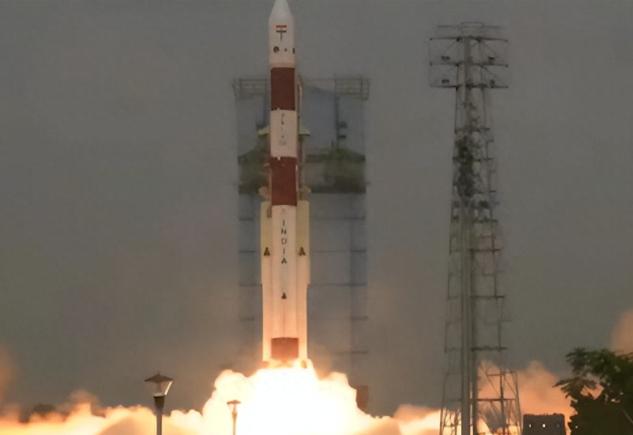 印度真是开年不利，航天火箭发射失败；文凭造假黑幕细节又被揭开，丢人的事还在后面。