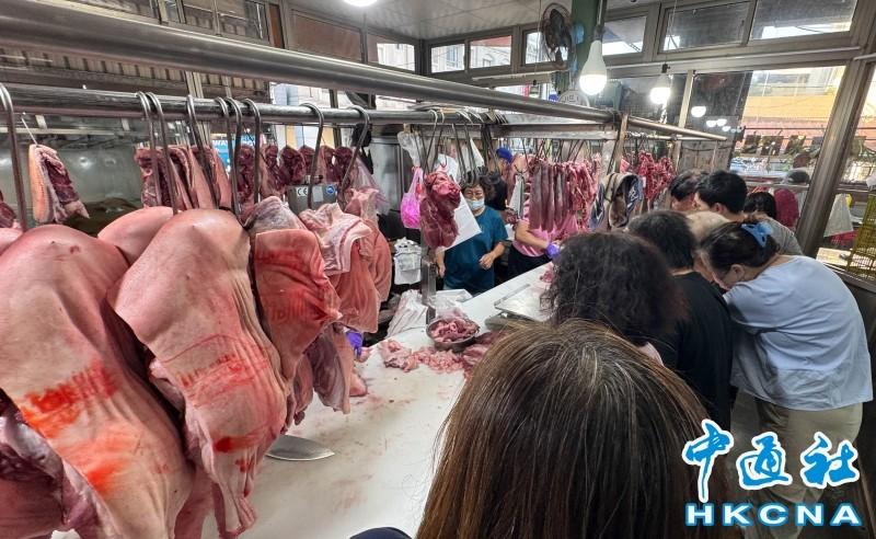 台湾解除全台活猪运输与屠宰禁令后，畜产会11月8日的数据显示，毛猪平均每公斤成交