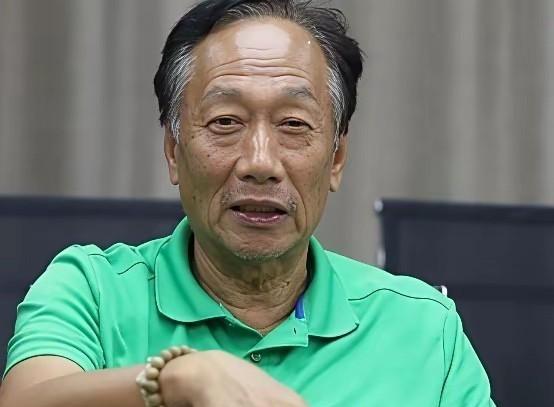 “我在大陆建厂，就是给大陆人赏饭吃！”2019年，郭台铭在媒体采访时口出狂言。这