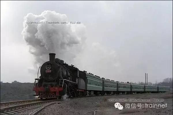 你坐过最久绿皮火车是多久?
往事如烟再回首，斗转星移五十多年了。记得1973年春