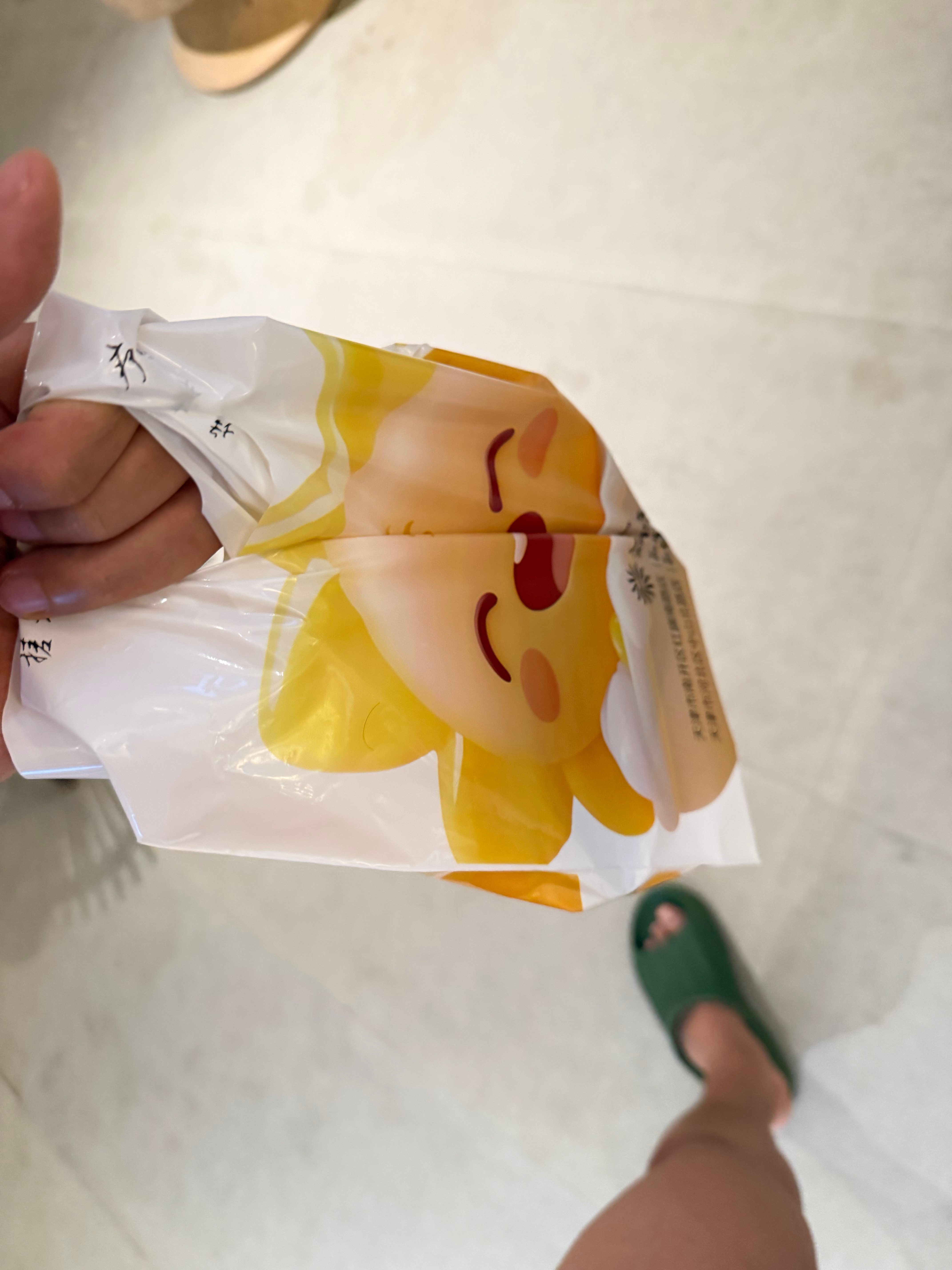 笑死，本来来搓澡前想去重开直播。因为发现小小号没有被封。但是还好没开，笑死。因为