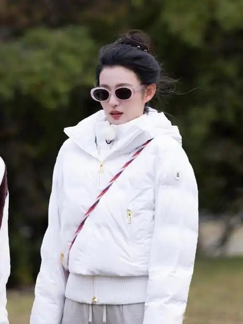 姐姐在每个季节都美出新高度王楚然