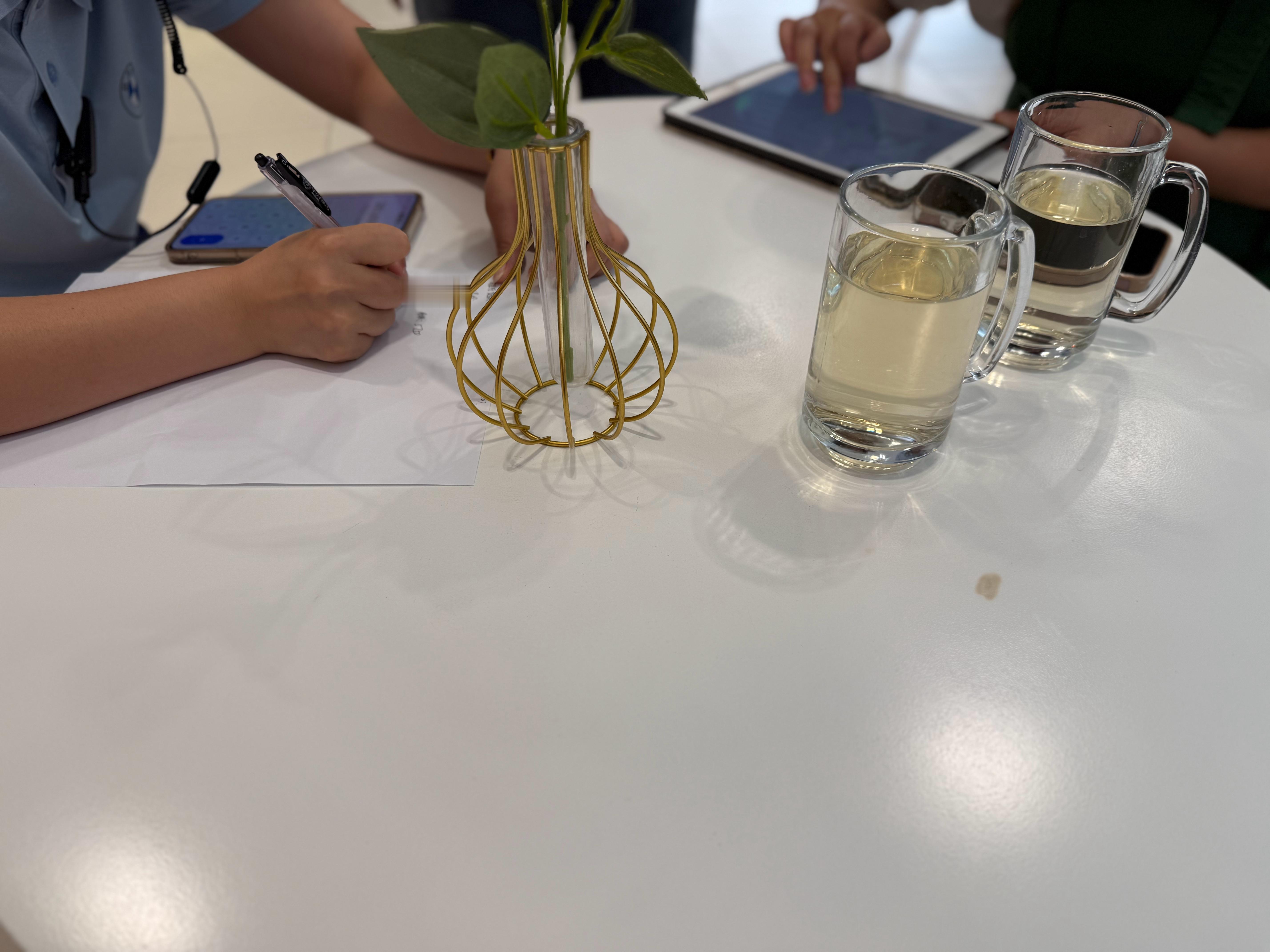 紧张刺激的谈判时间。 ​​​