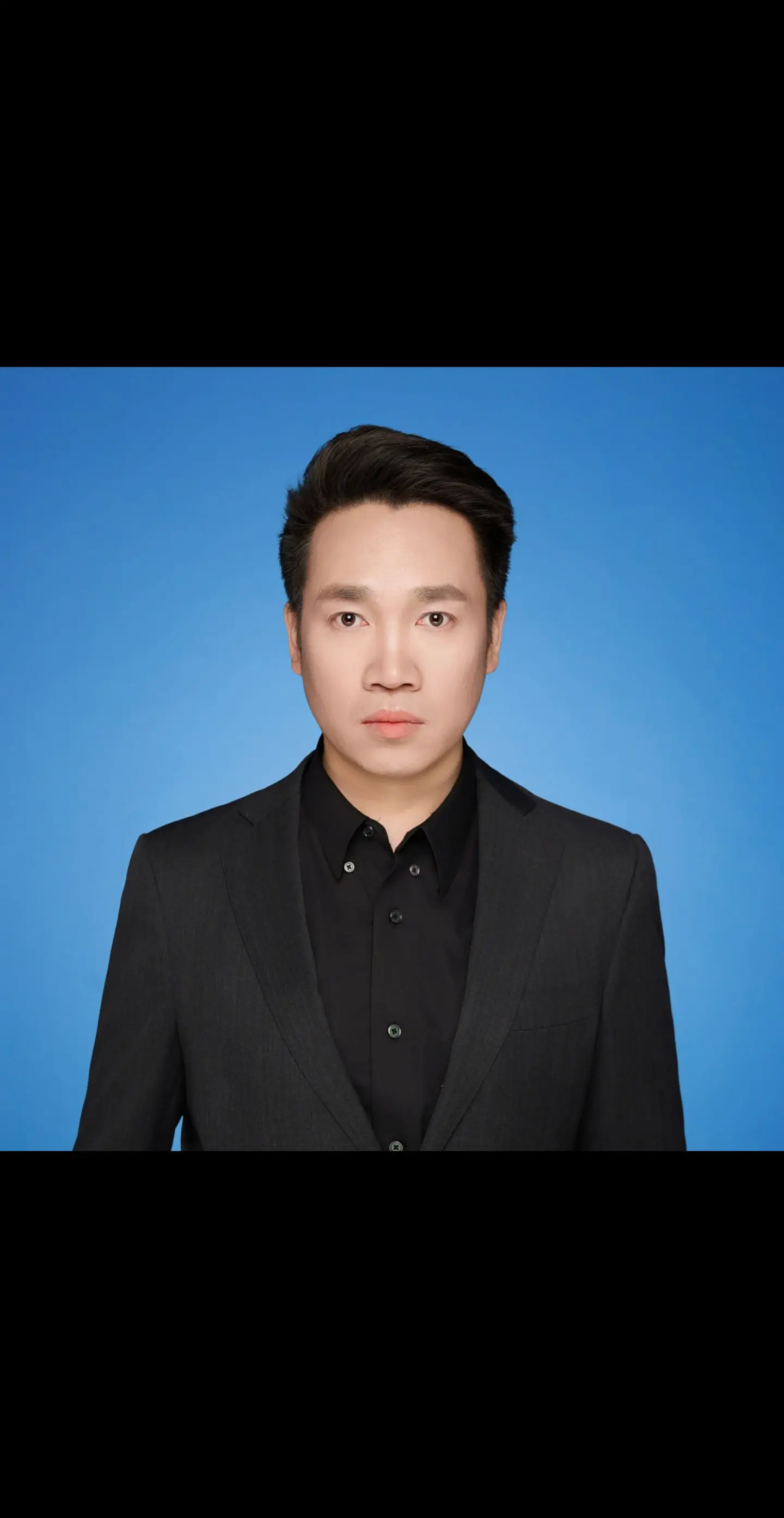 凯斯 男人四十 证件照 照片