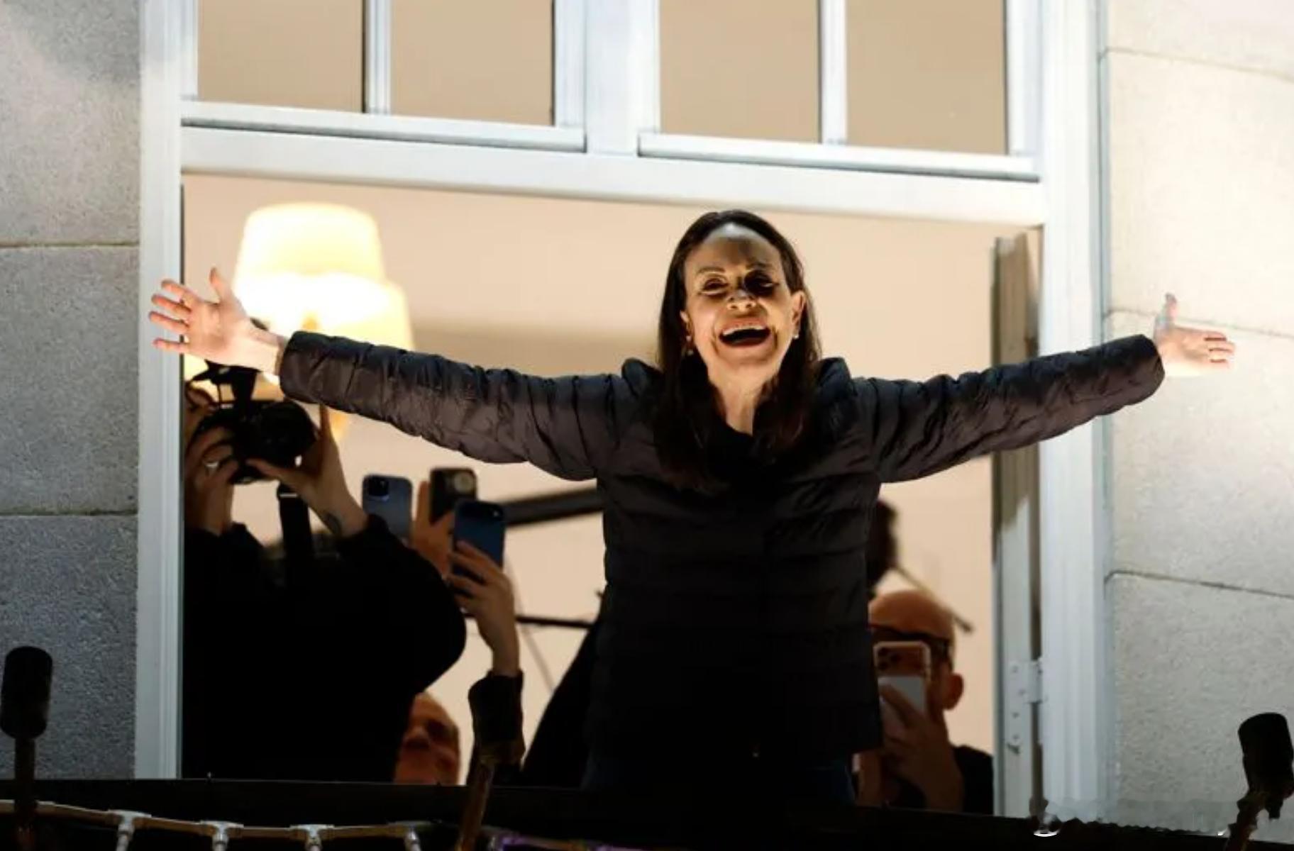 【马查多秘密离开委内瑞拉赴挪威领奖 救援团队负责人披露行动细节】海外新鲜事 委内