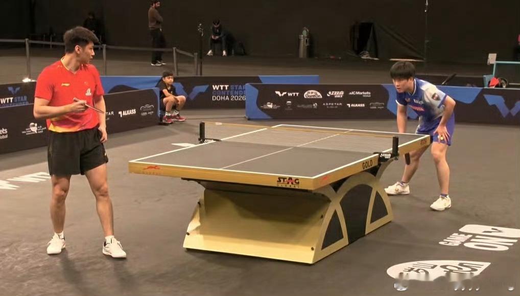 薛飞3比2张本智和国乒 国乒都是降维打击！张本別遗憾，大不了下次再来！