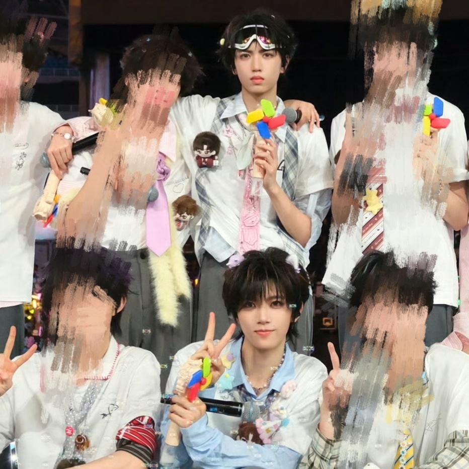辛苦了宝宝们🥹很棒的演出🥰 