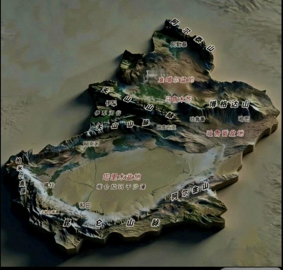 到新疆旅游，一般都会听到新疆的美女导游讲解‌新疆的“疆”字的意思：
      