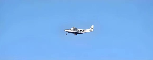 3月20日，菲律宾飞机再次逼近美济礁，这次中方没惯着果断“开火”！
 
这次中方