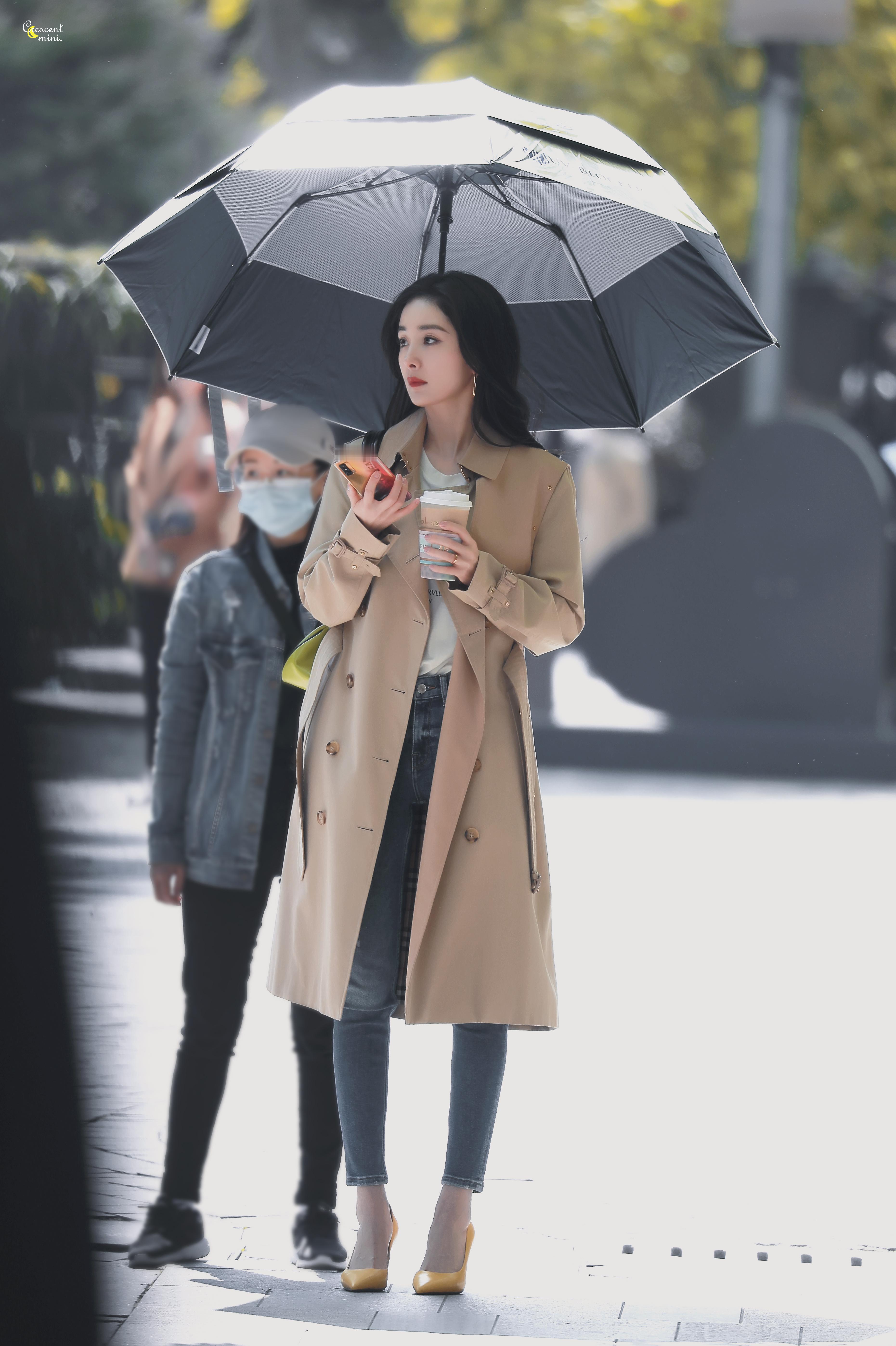 杨幂  ym杨幂冯湮儿 ym 杨幂冯娷 🦊₊˚⊹⁠♡如果阴雨绵绵✮