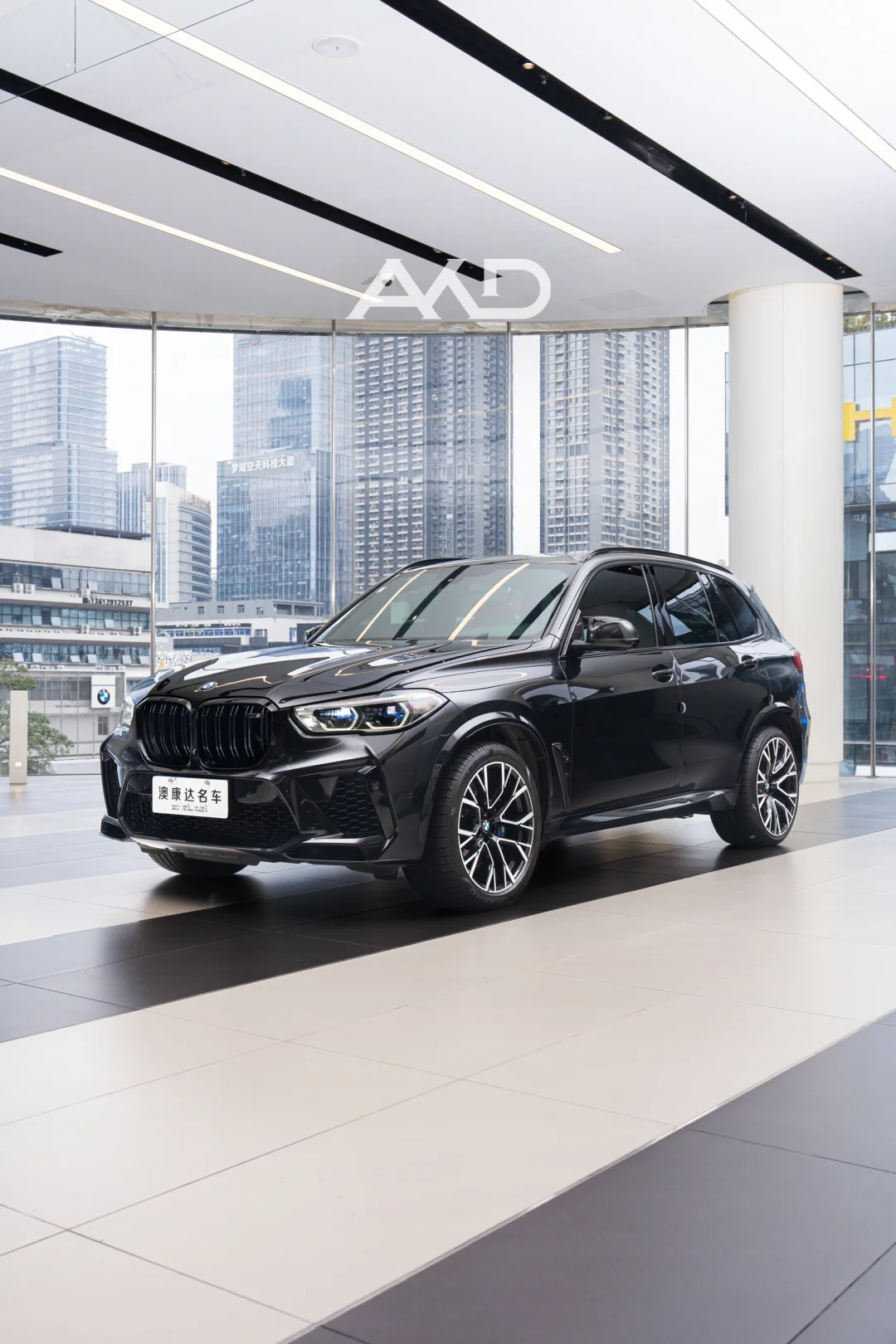 都说X5是公路之王，那加了M的X5