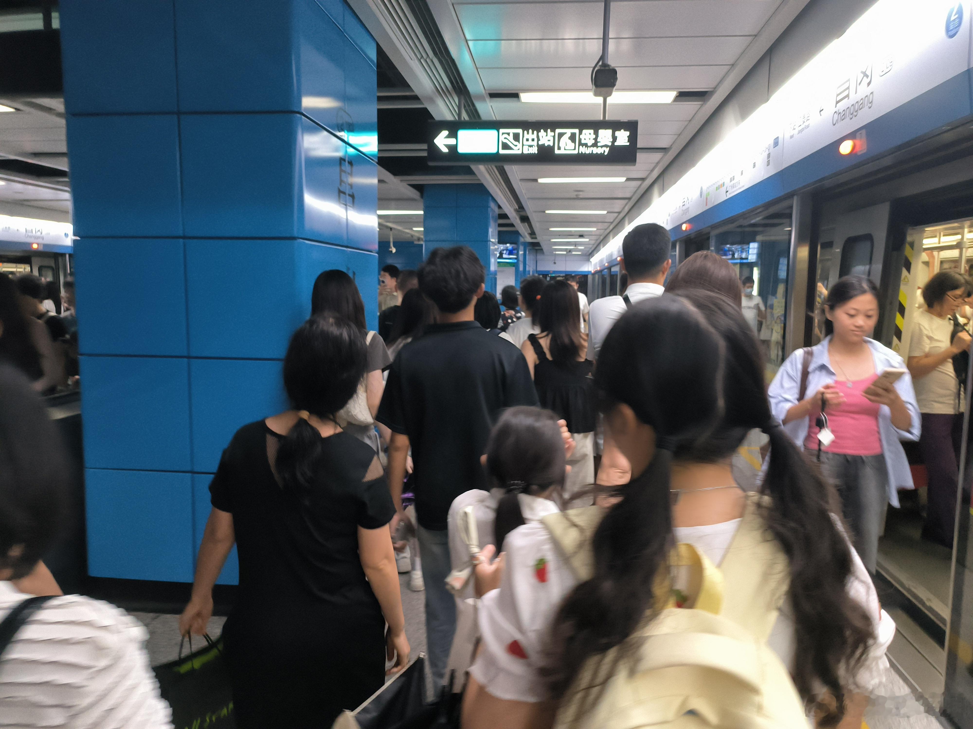 有网友建议我别总在网络上叨自己百八十块钱的破事，以免惹粉丝厌烦。我想说呢，其实百