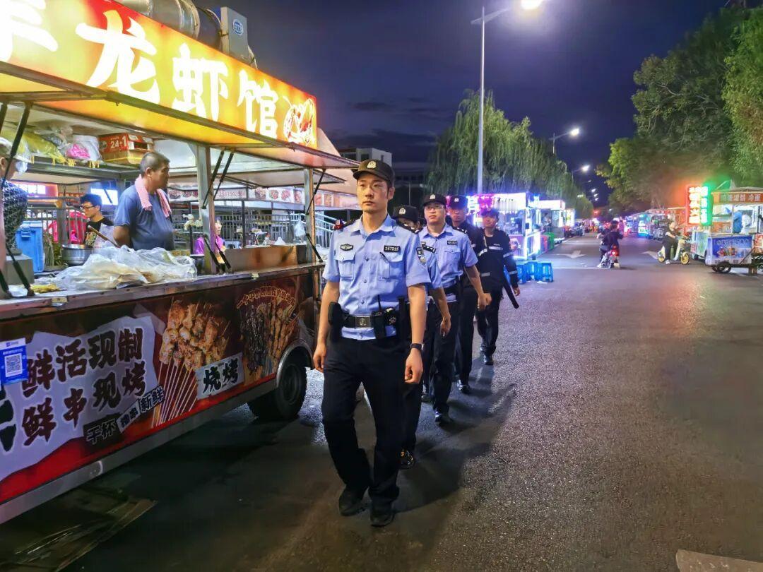 酒后滋事聚众斗殴！滨州无棣公安快速处置夜市寻衅案件
 
8月11日凌晨两点，山东