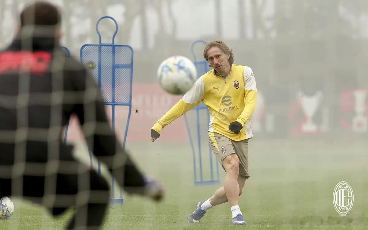 AC米兰出战博洛尼亚，这次a米继续做客啊？那么剧本会跟上脚步吗？意甲的风光无限我