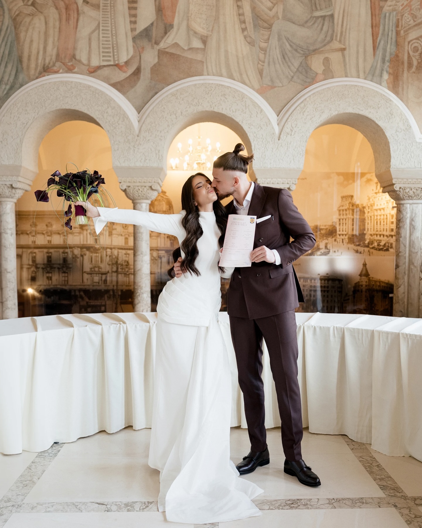 德拉古辛宣布完婚，恭喜🎉 