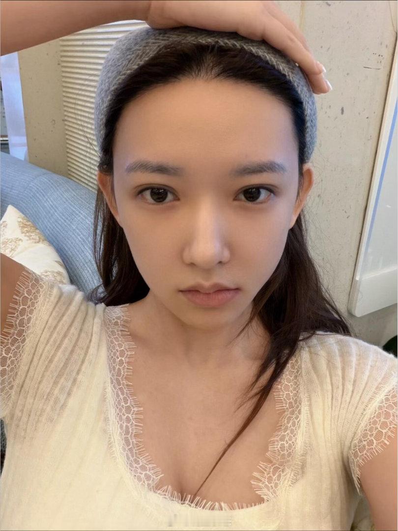 程潇你素颜也这么权威嘛 