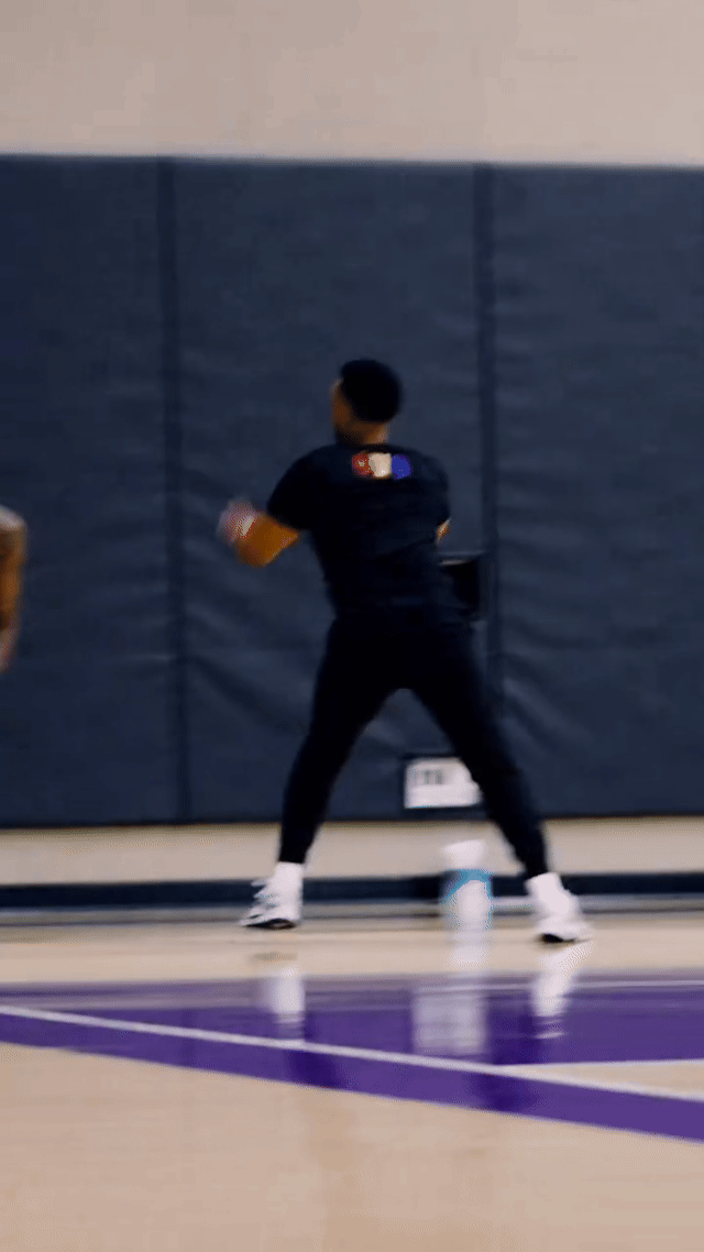 风雪起飞！菲尼克斯太阳 ｜旭日东升