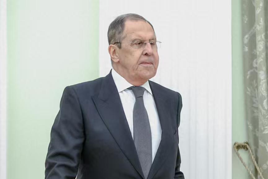 自从美国想得到格陵兰岛后，俄罗斯说话也直接了很多，拉夫罗夫最近就说了：克里米亚对