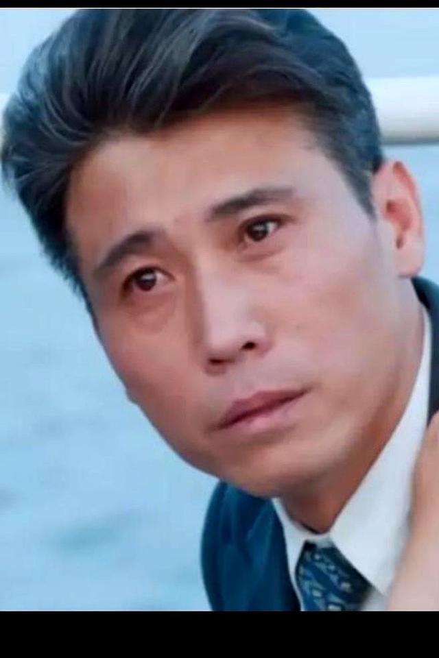 中戏93级这个神仙班级的友情比电视剧还戳心！

昨晚李乃文突然把微博头像换成黑白