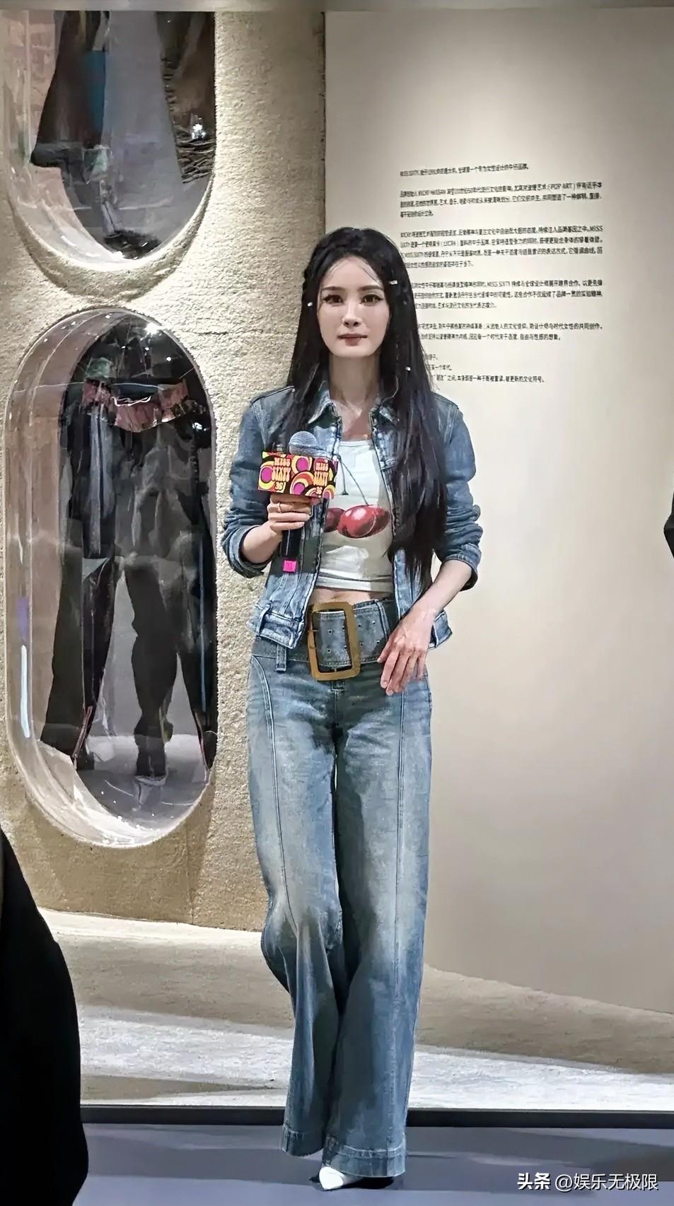 杨幂的脸型，真让人越来越看不懂？

这脸型怎么形容好呢，就是一个大方脸，以前的脸