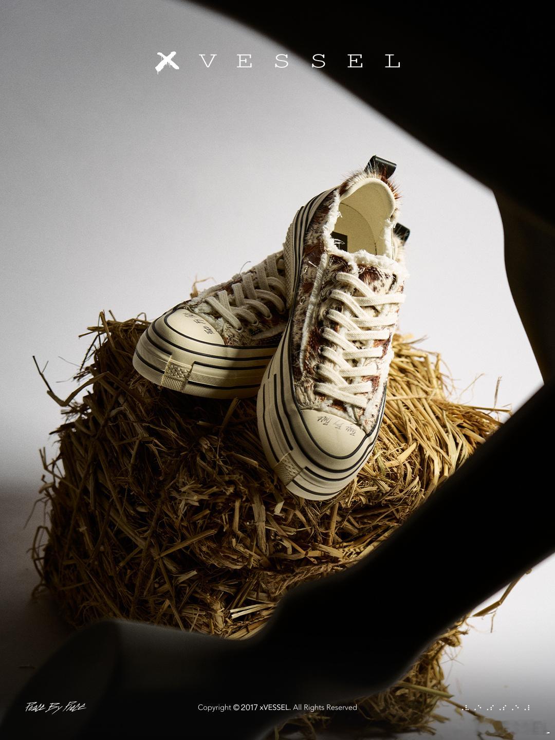 xVESSEL马年限定「触感」系列“福骉”仿马毛质感材质棕白纹理，并非简单装饰，