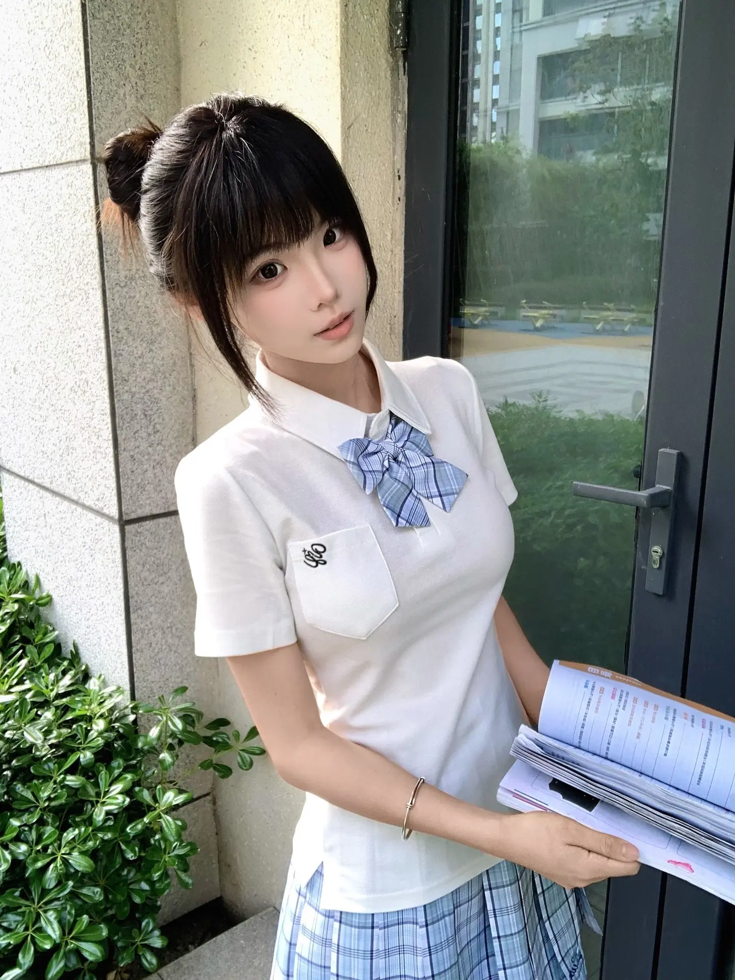 我假装大方  其实恶狠狠地关掉了对话框 ૮₍ꐦ -᷅ ⤙ -᷄ ₎ა