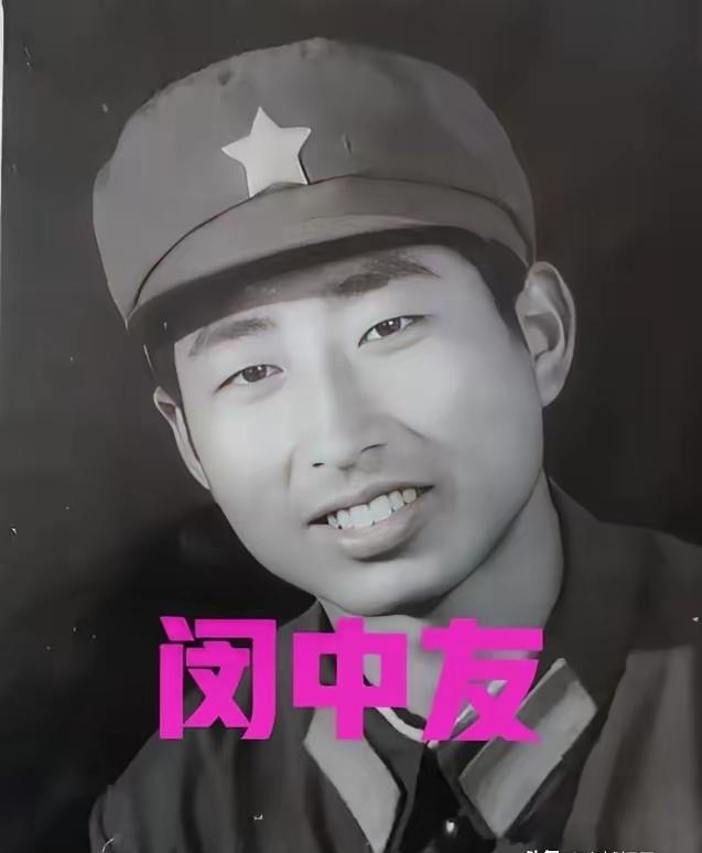 说起对越自卫反击战，有这么一个细节让人愤怒又感慨。一个二年兵临危受命，在突围路上