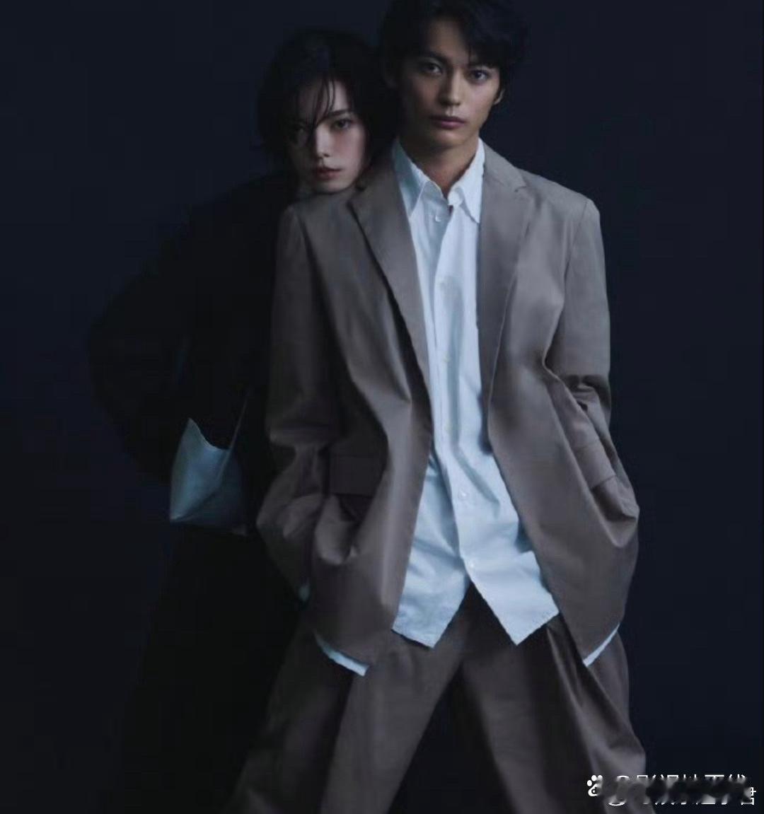 2月11日，原日本女子团体欅坂46成员平手友梨奈官宣与演员神尾枫珠结婚。 