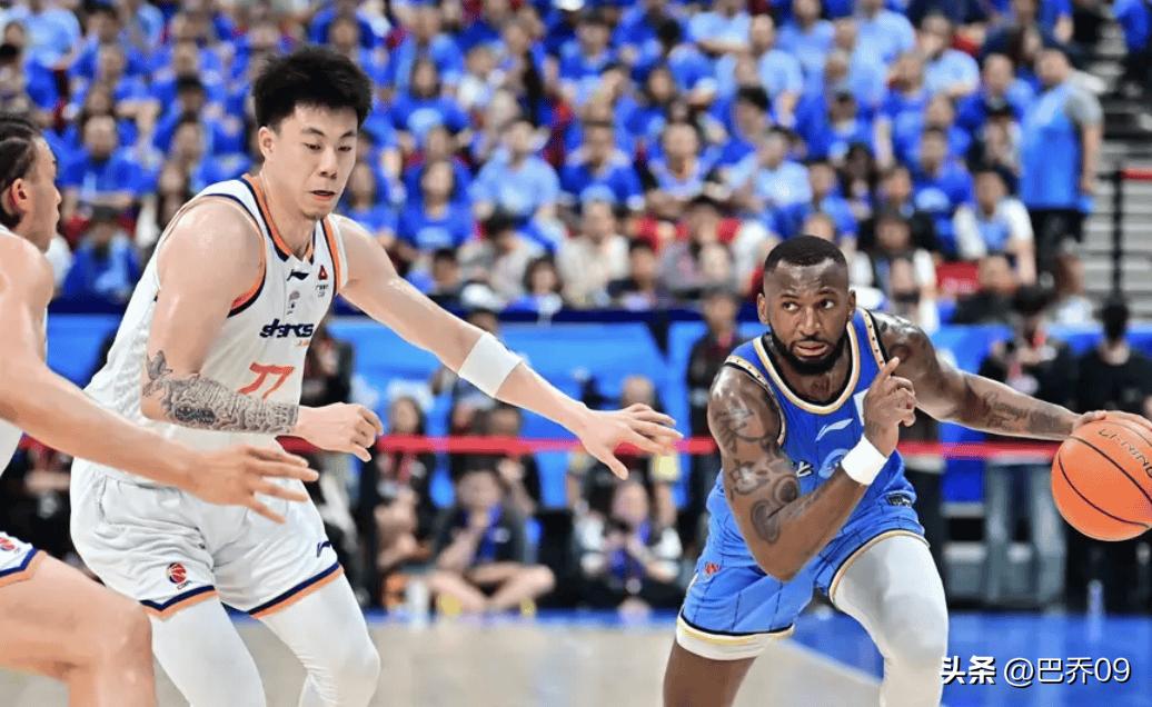  东决四战全败遗憾出局 周琦现场点评骑士打法 一语戳中球队痛点

5月26日，N