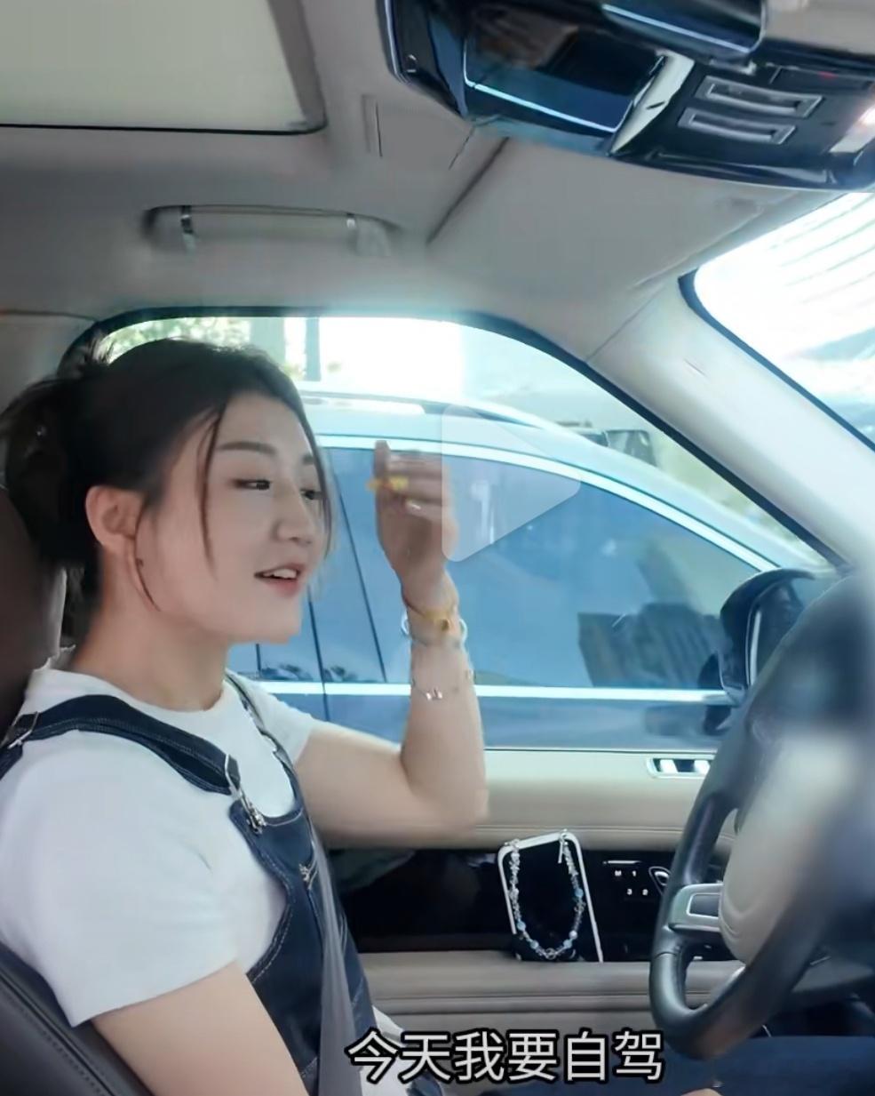 陈梦开车vlog这是哪款车？智能辅助驾驶，新手司机也能变成老司机。 ​​​