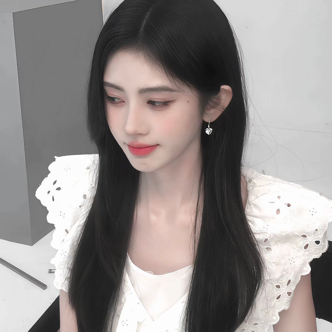 jjy🍊鞠婧祎阿黛 jjy🍊鞠婧祎万花世界 ☆*:.幸福像是隐藏在电影里面的