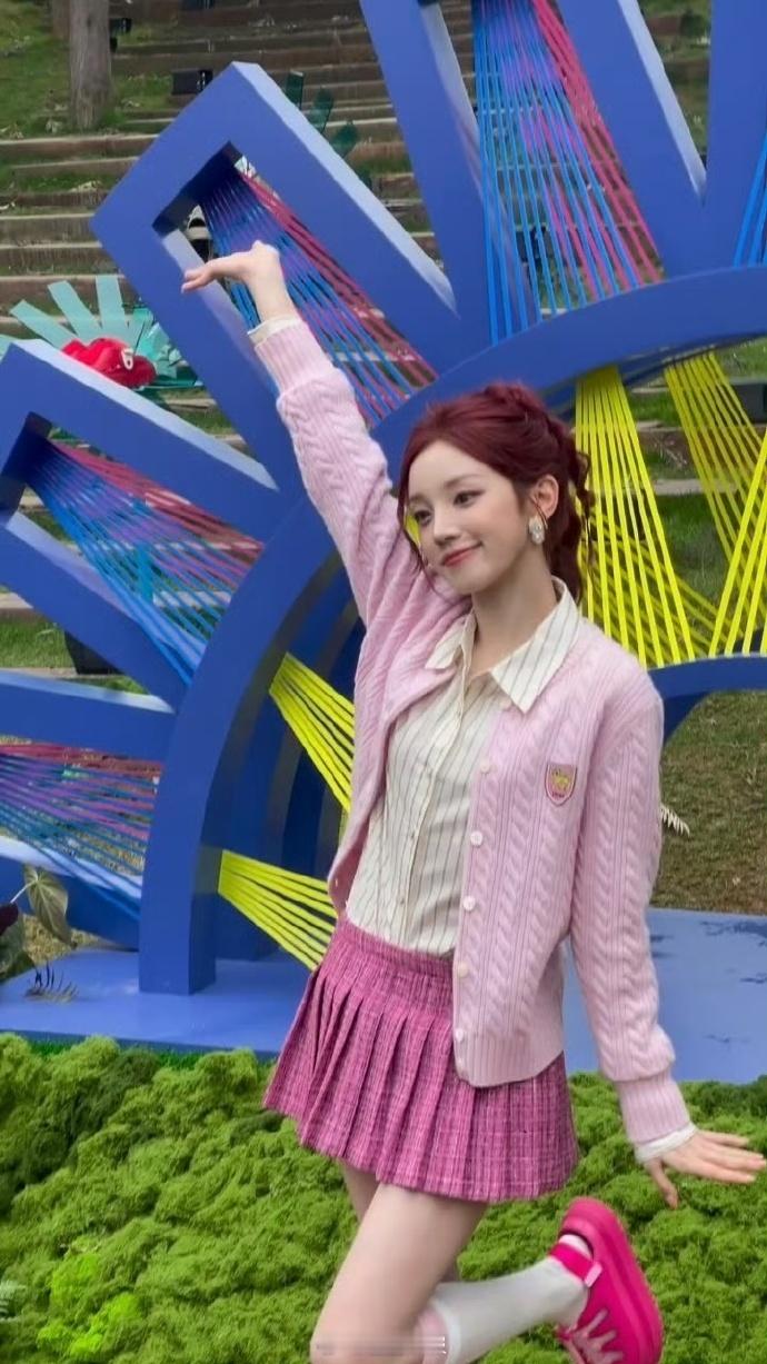 宋雨琦怎么瘦成这样了 谁能拒绝瘦下来的宋雨琦！最新活动暴瘦，状态绝佳，纤瘦身形太