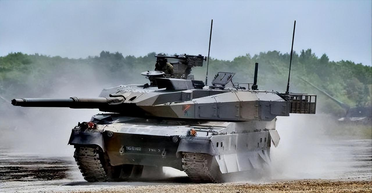 还没开始就“阵亡”！日本秀肌肉失败，主战坦克炸膛，搭进去仨人，4月21日上午，日