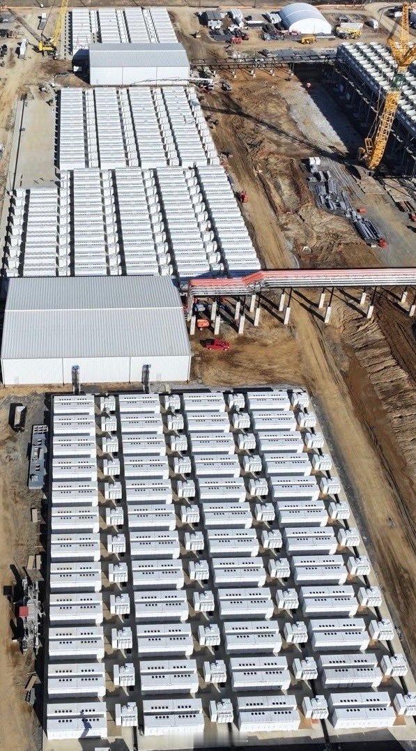 xAI 孟菲斯的新 Colossus 2 数据中心的Megapack 电池储能系