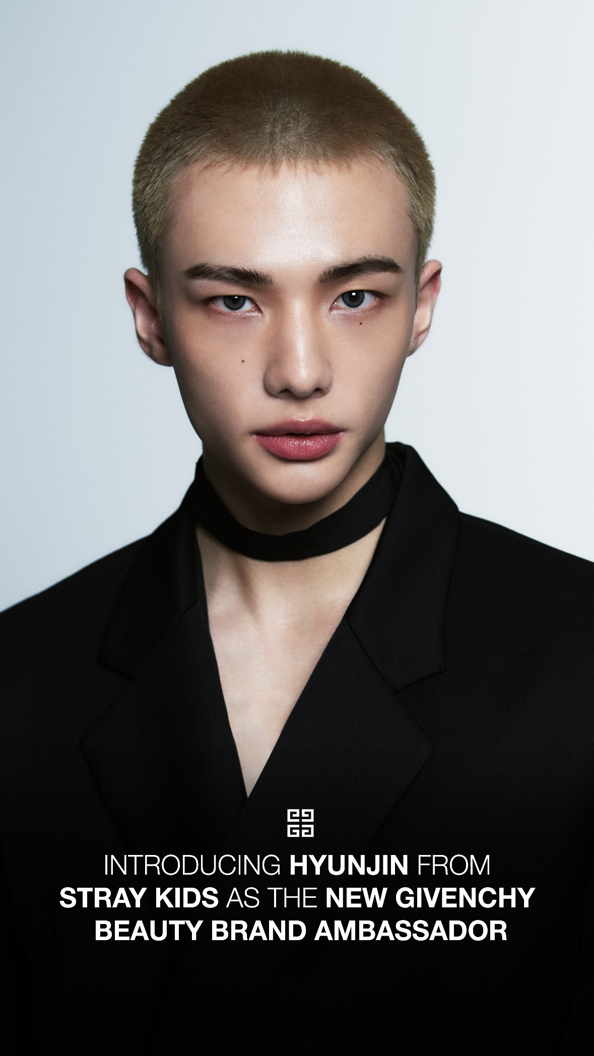 HYUNJIN：GIVENCHY BEAUTY Brand Ambassador