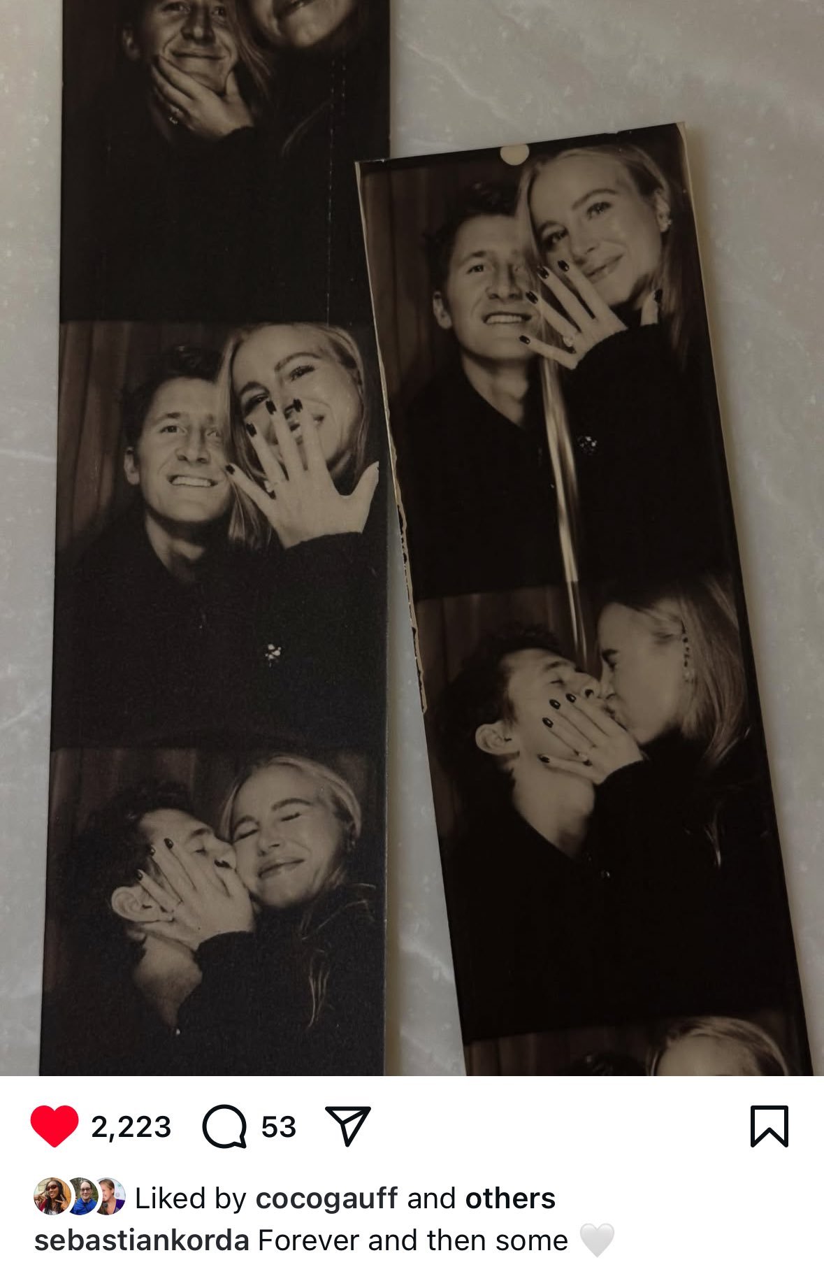 哇哦……科达成功求婚啦！科达的未婚妻是Ivana Nedved。没错，她的姓氏是