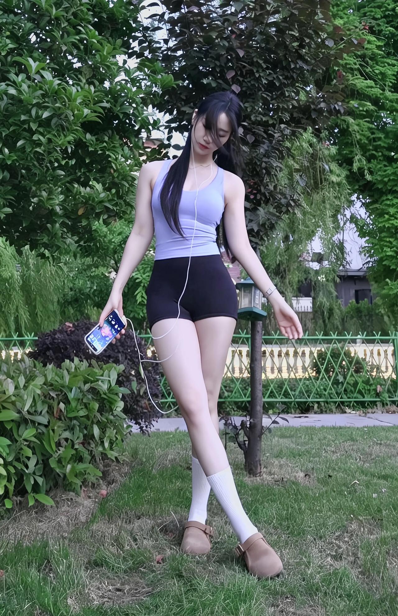 人们靠分开的痛觉来辨别爱的深

今日穿搭(OOTD) 美女户外瑜伽教程 女人,是