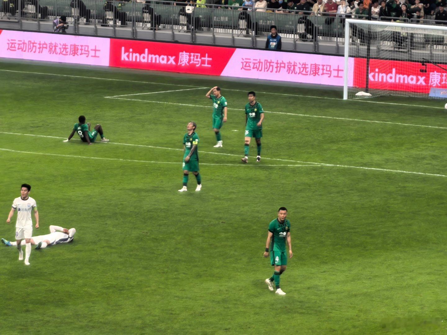 北京国安vs天津津门虎柏杨...后边的话我就不说了。 