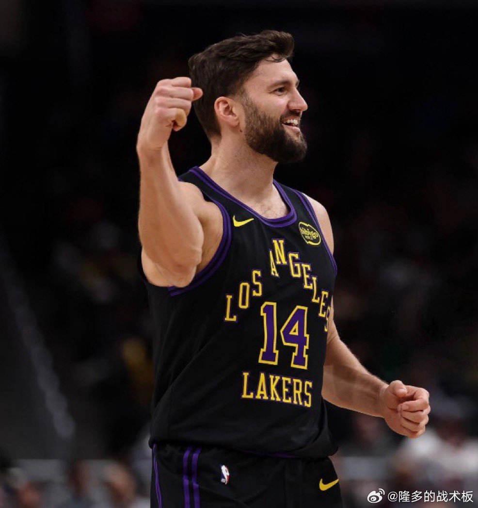 克勒贝尔今天不打！背部酸痛缺席。湖人vs掘金