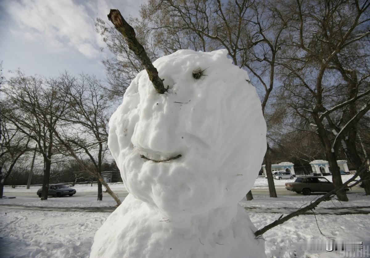 【战时军工企业中的受贿现象】

俄罗斯联邦安全局在卡卢加州拘留了4名国防企业工作